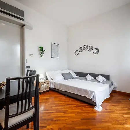 Carrobbio's Nest - Elegant With Wifi And Ac Milão